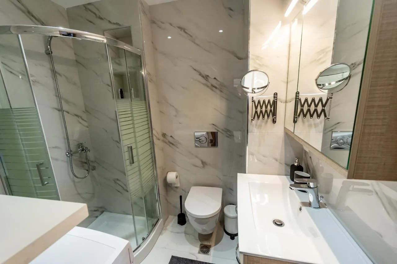 חניוטי Nika Apartment יוון